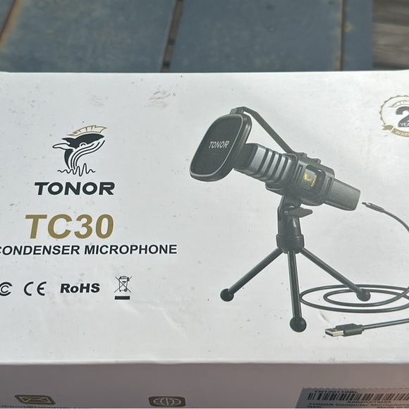 Tonor USB Condenser Microphone - Picture 2 of 3